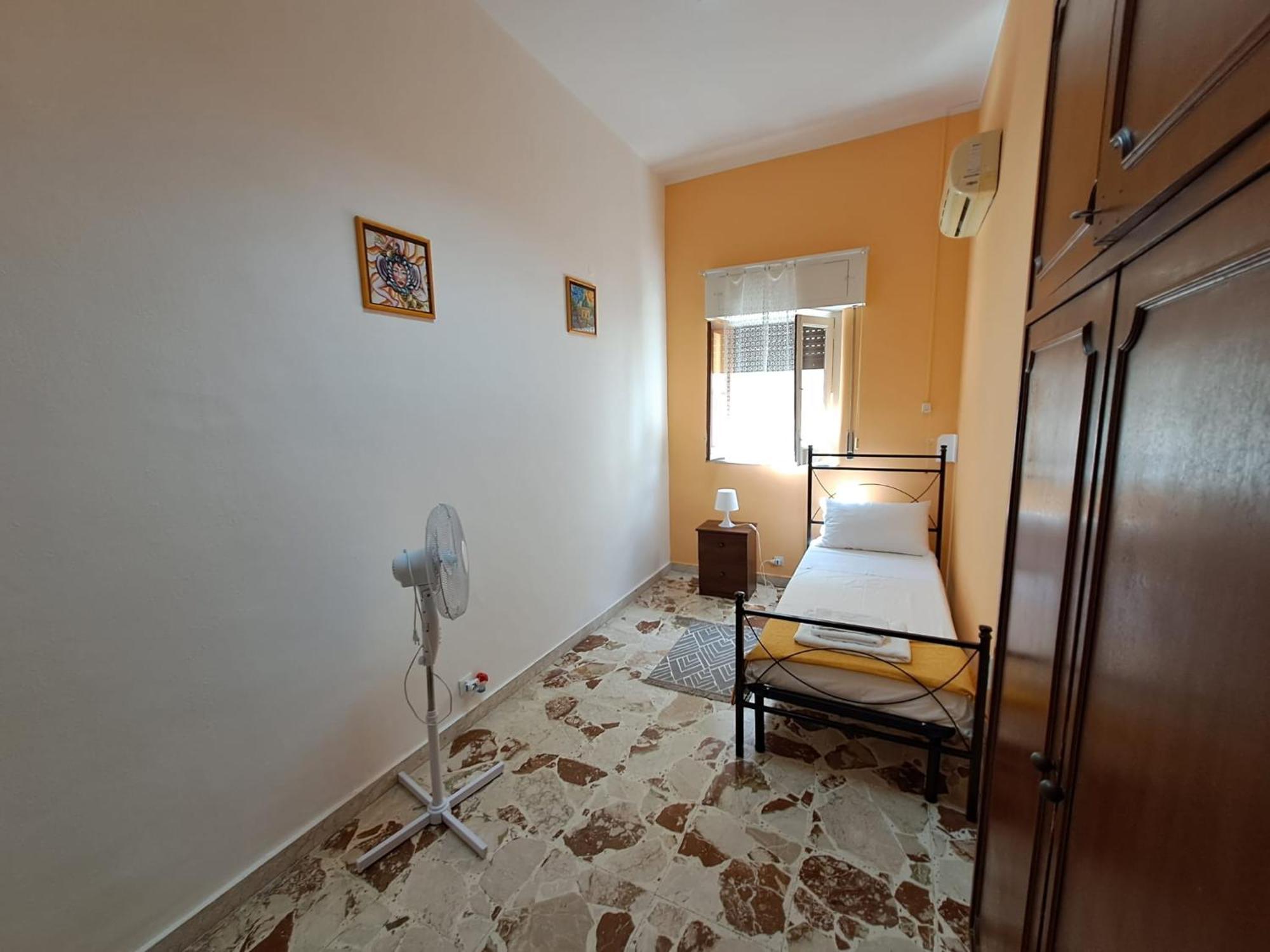 B&B Domus Pina Catánia Buitenkant foto